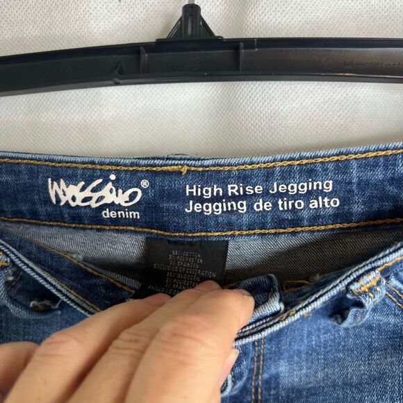 Mossimo Mid Wash High Rise Jegging Raw Hem Light Destruction Size 4/27R - Picture 6 of 9